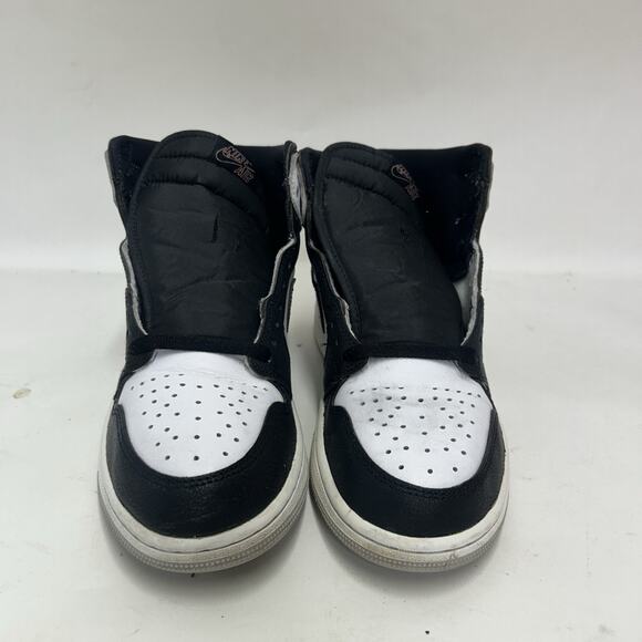 Nike Air Jordan 1 Retro High OG “Stage Haze” 555088-108 main image 4